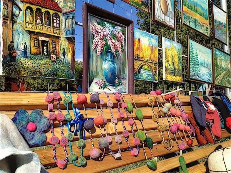 Kutaisi: 8-Day Private Group Tour with Accommodation - Visiting Makhuntseti Waterfall and Tamari Oval Bridge