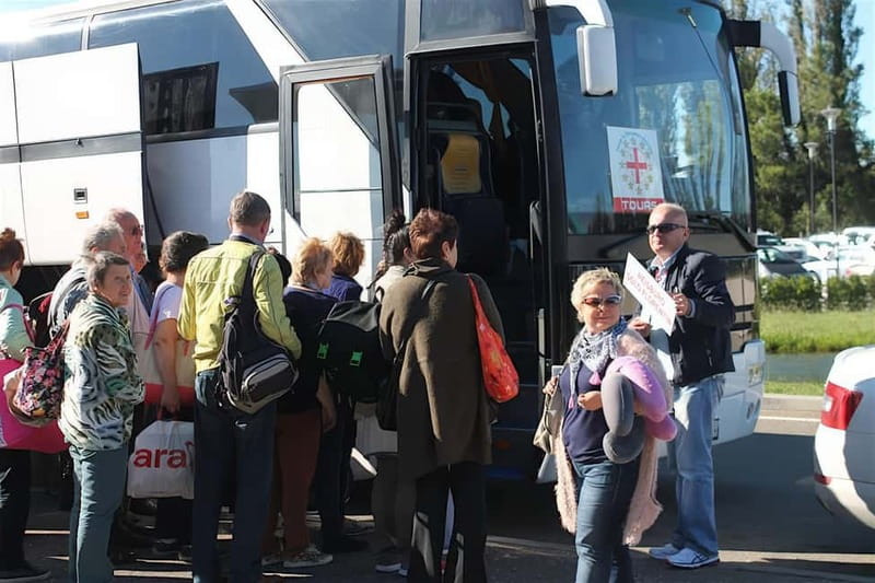 Kutaisi: 8-Day Private Group Tour with Accommodation - Kutaisi: 8-Day Private Group Tour with Accommodation