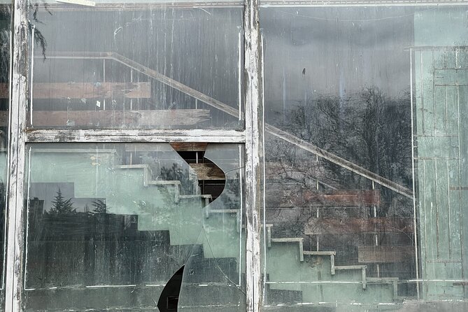 Kutaisi: Chiatura Cable Cars & Katskhi Pillar Guided Tour - Practical Details and Amenities