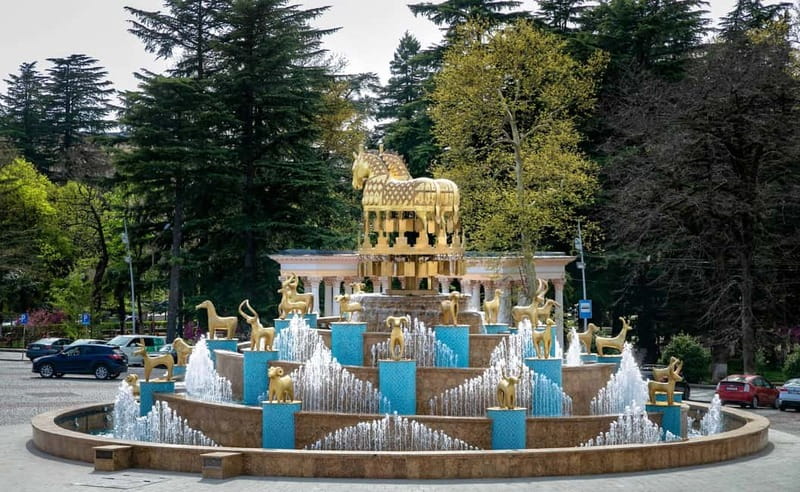 KUTAISI: City Tour, Historical Churches, Plus Tskaltubo - Explore the Charm of Kutaisi with a Focus on History and Natural Wonders