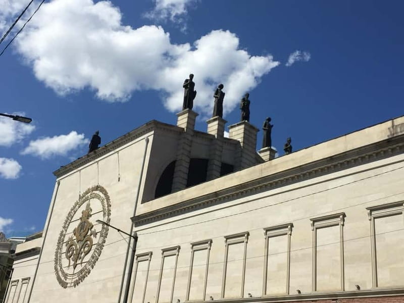 Kutaisi: Cultural Walking Tour - Start at Megobari Tours: The Meet Point in Kutaisi