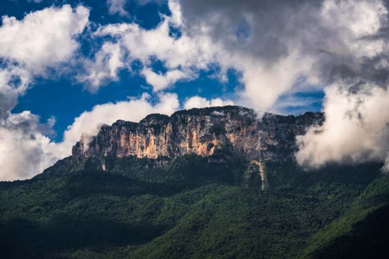 Kutaisi: Khvamli Mountain, Green Lake & Museum - Lunch and Trout Tasting at Kulbaki Lake
