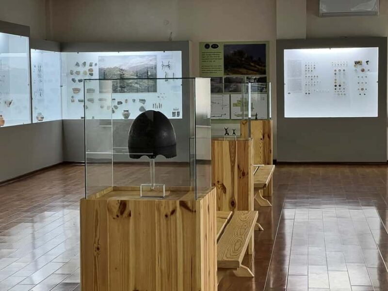 Kutaisi: Khvamli Mountain, Green Lake & Museum - Hike to the Summit of Khvamli Mountain