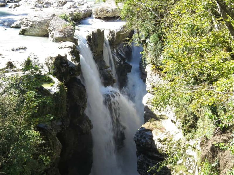 Kutaisi: Martvili, Okatse Canyon, and Prometheus Cave Tour - Discovering Martvili Canyon’s Waterfalls and Boat Ride
