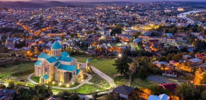 Kutaisi Monasteries: Bagrati, Gelati, Motsameta from Batumi - Visiting Bagrati Cathedral: A Medieval Icon