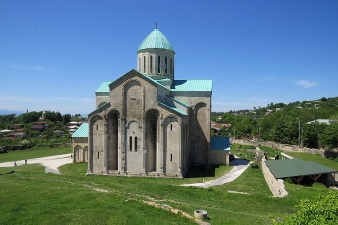 Kutaisi, Prometheus Cave and Wine tour - Practical Details: Small Group Comfort and Booking Convenience