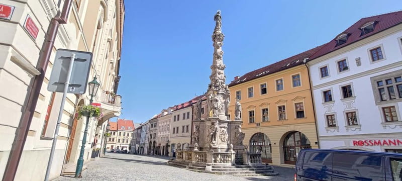 Kutná Hora: Private Day Trip with Silver Mine Option - Enjoying a Local Lunch and Scenic Return to Prague