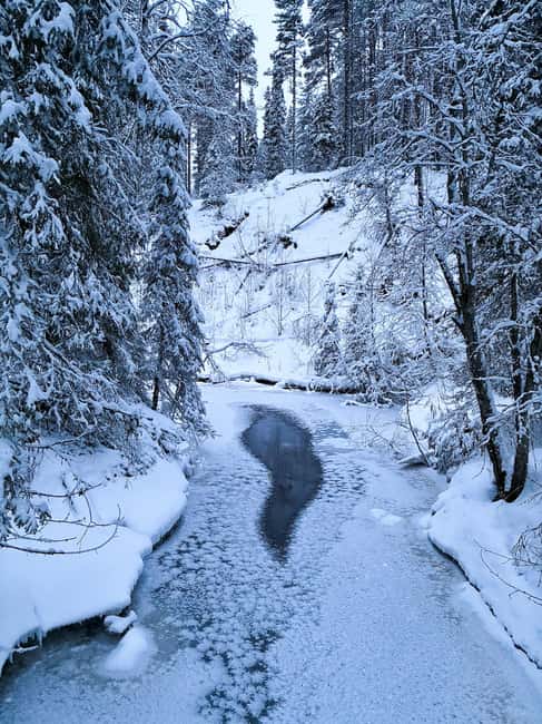 Kuusamo/Rovaniemi: Korouoma with biologist/photographer - Explore Korouoma’s Stunning Frozen Waterfalls and Cliffs