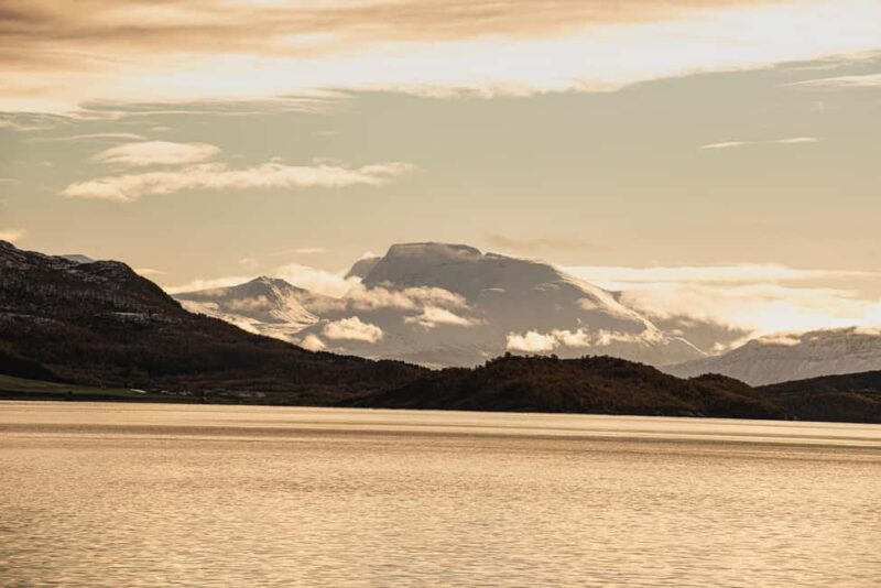 Kvaløya Island: Photography Tour with Snacks - Exploring Kvaløya’s Most Photogenic Spots