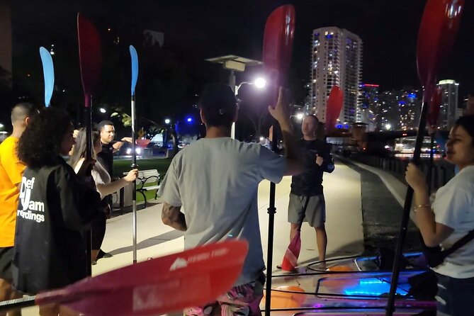 L.E.D. Light Kayak Miami City Lights - Drinks and Social Atmosphere During the Tour