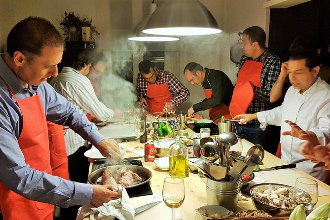 La Boqueria Market and Paella Cooking Class in Barcelona - Key Points