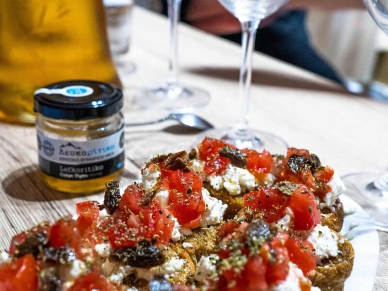 La Canée : dégustation de vins en français - Learning About Cretan Wine Regions and Terroirs