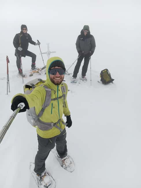 La Cerdanya: Snowshoe hike to the peaks of the Pyrenees - Exciting Snowshoe Adventure in La Cerdanya with Panoramic Pyrenees Views