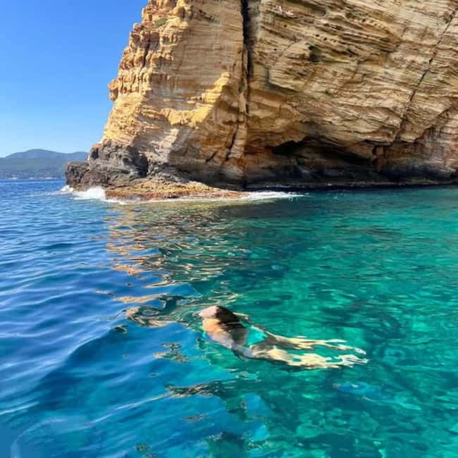 La Ciotat: Calanques Morning Boat Tour with Snorkeling - Key Points