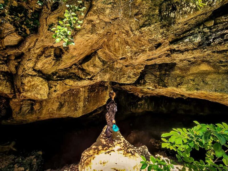 La Ciotat: Caving in Calanques National Park Half-Day Tour - Exploring the Calanques Underground World