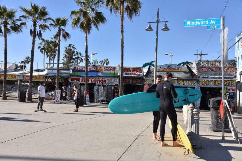 LA: City Highlights Tour w/Cruise Terminal Private Tour - Venice Beach’s Bohemian Vibe and Artistic Boardwalk