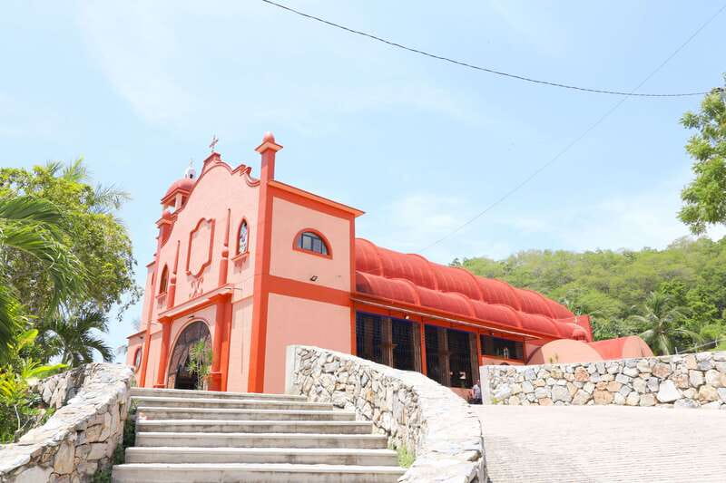La Crucecita: Huatulco Guided City Tour and Sunset Viewing - Visiting the Main Viewpoints of Huatulco
