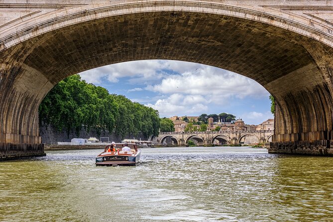La Dolce Vita: Private Luxury Boat Ride in the Eternal City - Frequently Asked Questions