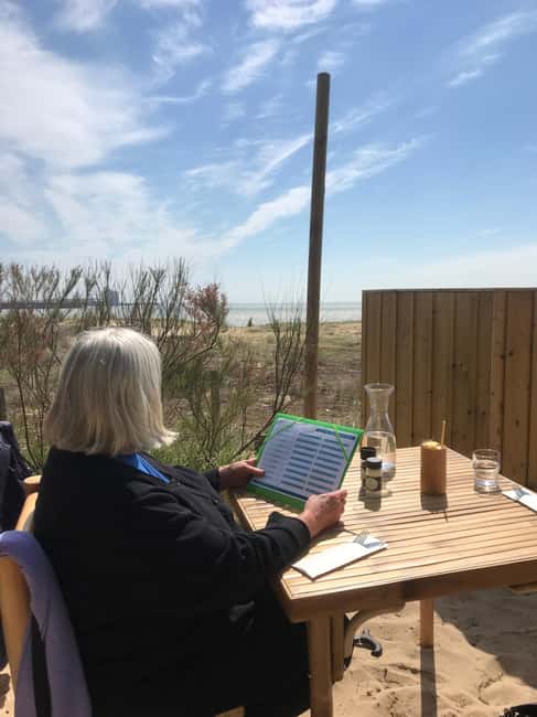 La Flotte : French lesson in a café and guided tour. - The Guided Tour of La Flotte’s Historic Streets