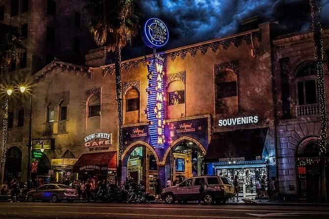 LA Ghosts Boos and Booze Haunted Pub Crawl - Starting Point at Foot Locker on Hollywood Blvd