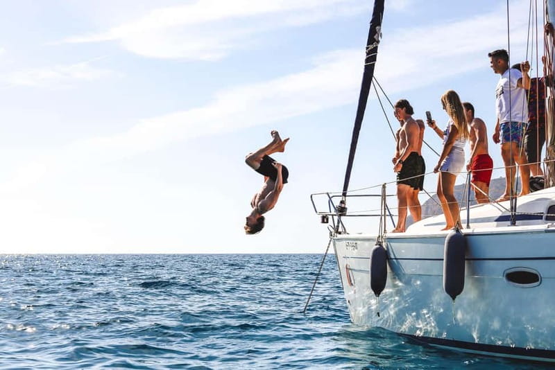 La Herradura: Sailing with a view of dolphins - Booking, Cancellations, and Group Options