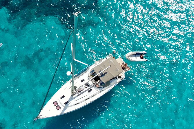 La Maddalena Archipelago Sailing Tour with Lunch from Palau - Gourmet Lunch and Refreshments on the Water