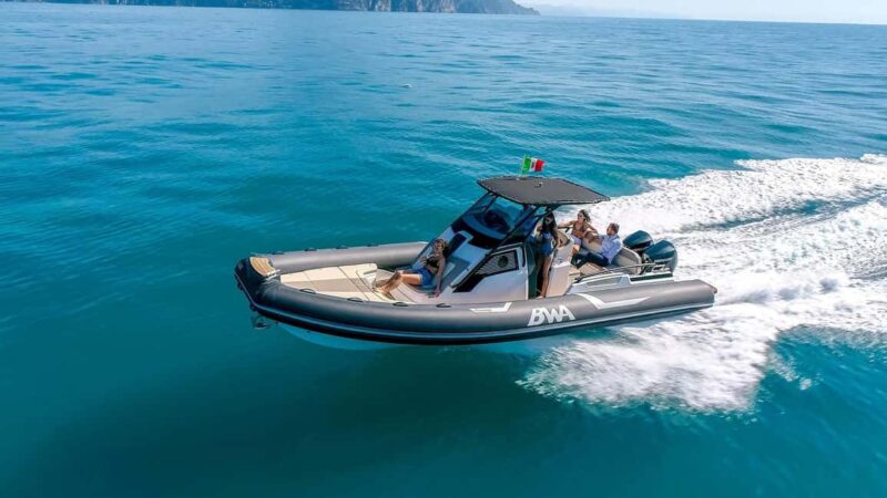 La Maddalena: island tour with aperitif and brunch on board - Key Points