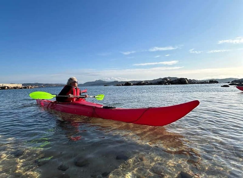 La Maddalena: Kayak Tour with Guide - Discover the Beauty of La Maddalenas Archipelago by Kayak