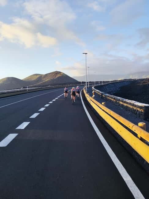 La Palma: Discover the south of the island on a road bike - Discover the South of La Palma on a High-Quality Road Bike