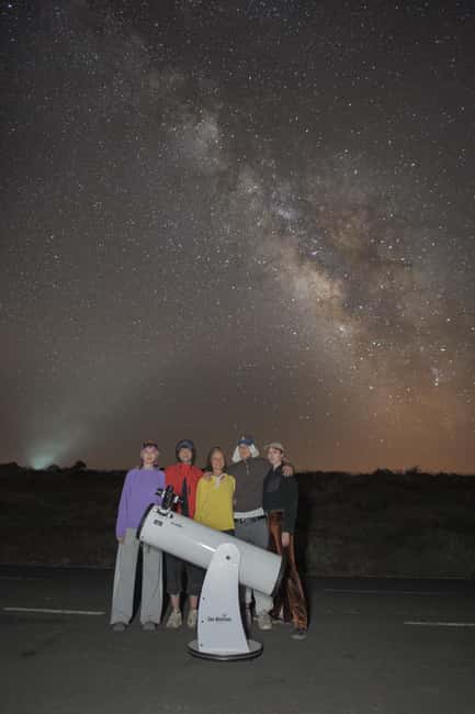 La Palma: Premium Stargazing Tour for 10 - The Guide and Group Experience