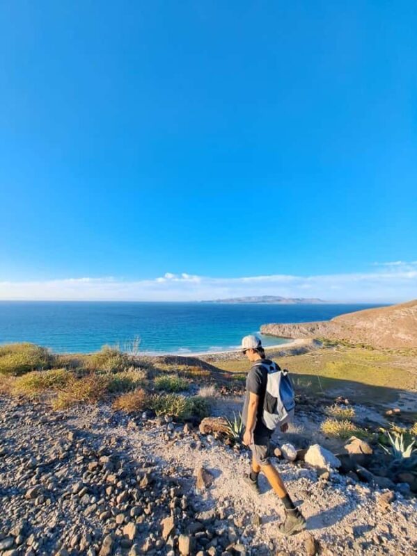 La Paz: Balandra Bay Sunset Hike with Guide & Snacks - Key Points