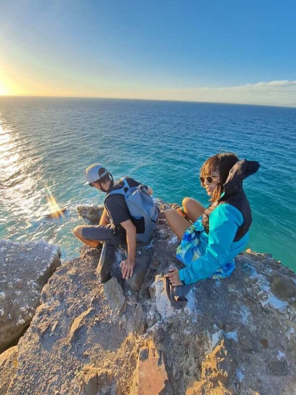La Paz: Balandra Bay Sunset Hike with Guide & Snacks - Starting Point at Malecón Kiosk in La Paz