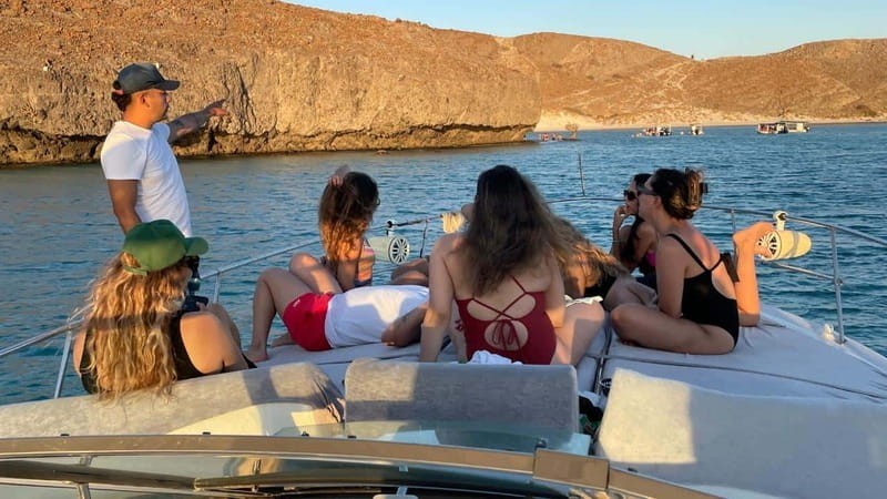 La Paz: Espiritu Santo Island and Balandra Bay Day Cruise - Visiting Espiritu Santo Island’s Breathtaking Coves and Marine Life