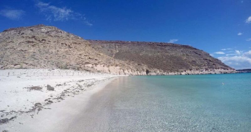 La Paz: Espíritu Santo Island Snorkeling Tour with Lunch - Photography and Video Memories with GoPro