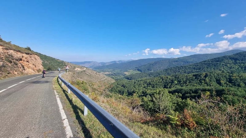 La Rioja: Guided Bike Tour - Scenic Stops and Photo Opportunities Along the Routes