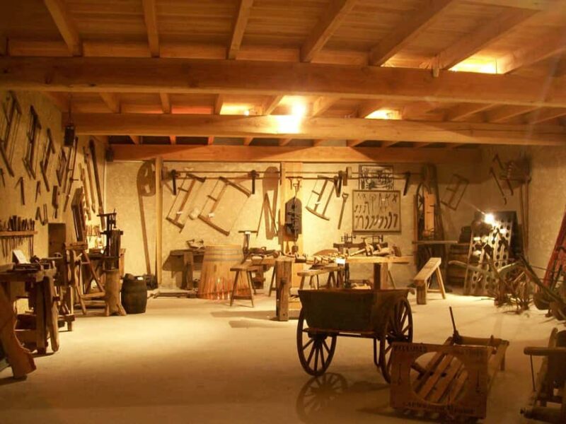 La Roche Vineuse: Visit the Vine and Wine Museum - The Vineyard Trail: Connecting Terroirs and Wines