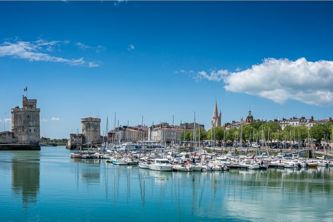 La Rochelle Port Quest: Self-Guided Walking Adventure - Discovering Fontaine du Pilori and Its Historic Water Source