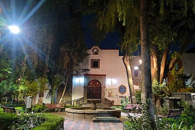 La Roma and Condesa Spooky Legends, Drinks and Taco Tour - Plaza Rio de Janeiro and Its Witches’ History