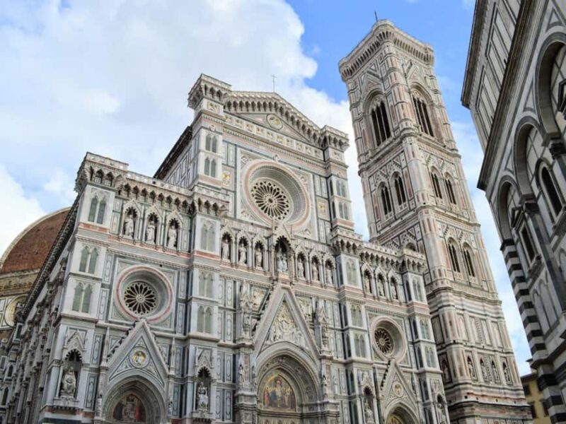 La Spezia: Guided Tour of Florence & Pisa with Bus Transfer - Key Points