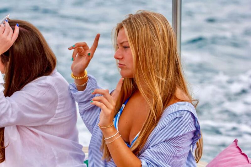 La Spezia: Gulf of Poets Boat Trip with Swim Stops - Exciting Stops at Palmaria and Byron Grotto