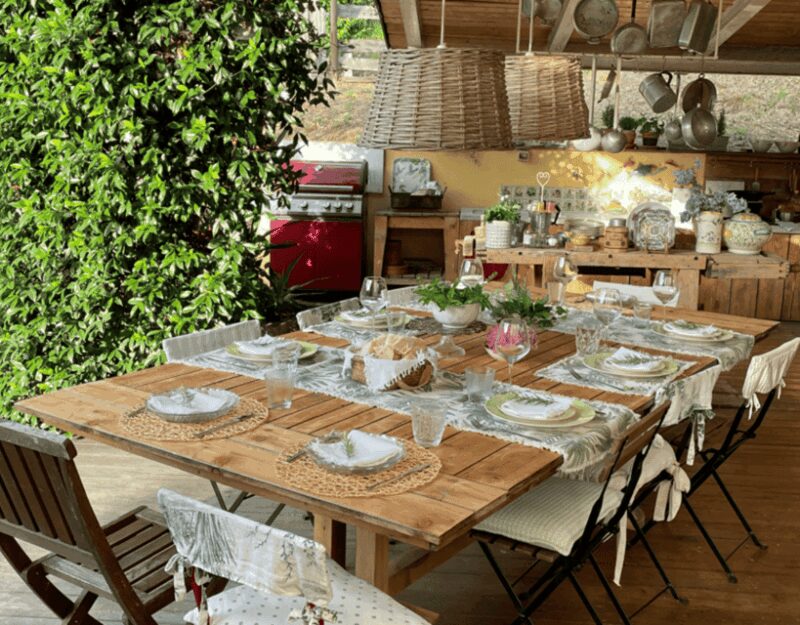 La Spezia: Home Restaurant Experience with Pool Access - Key Points