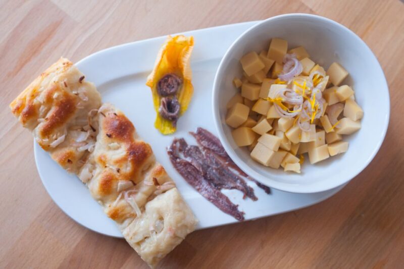 La Spezia: Small-Group Street Food Tour - Sampling La Spezia’s Street Food Staples