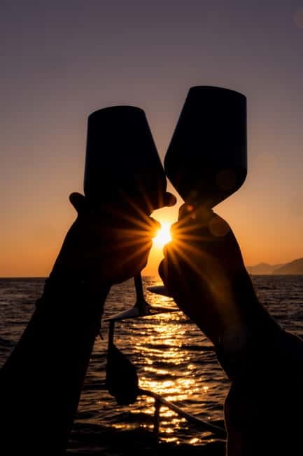 La Spezia: Sunset in Portovenere with wine, music & Focaccia - Key Points