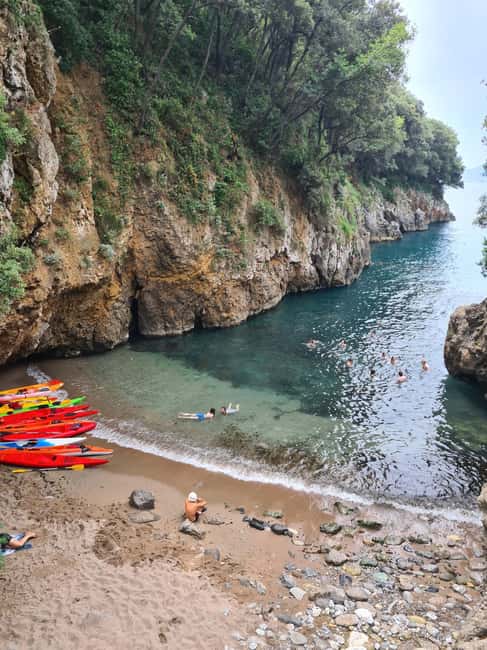 La Spezia: Sunset Kayak & Caves Tour w/ Swimming & Aperitif - Key Points