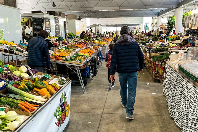 La Spezia Walking Tour: History, Panoramic Views, & Museum - Strolling Along Porto Mirabello