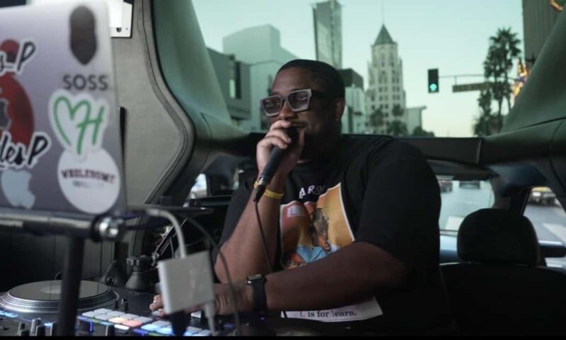 LA: TMZ Hollywood Bar and Club Tour with Onboard DJ - Inside the Fully-Loaded Party Bus