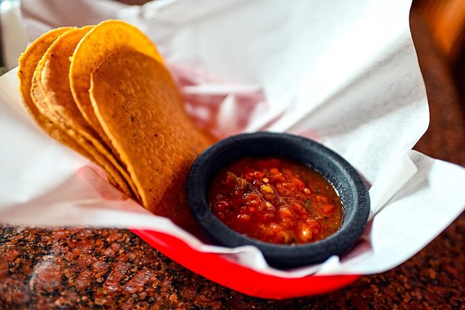 LA Venice Beach Walking Food Tour With Secret Food Tours - Exploring Venice Beach’s Unique Stops