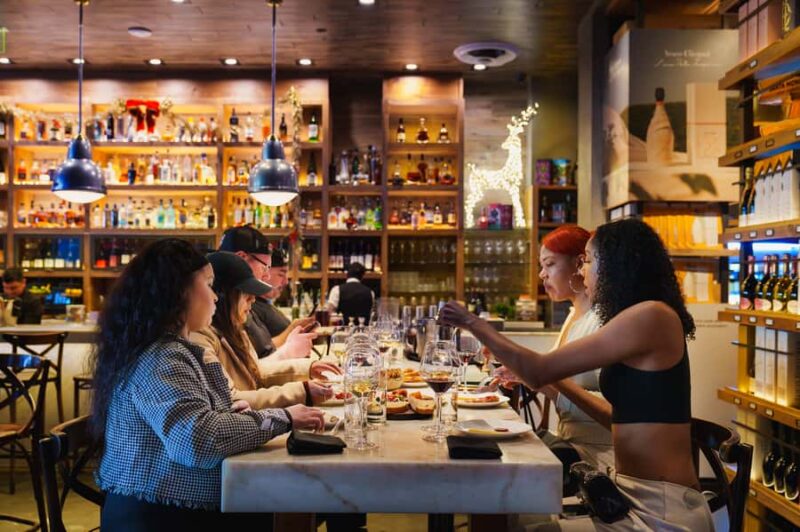 LA VIP Private SUV Experience: Discover Los Angeles in Style - Famous Landmarks and Hidden Gems Explored