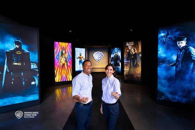 LA: Warner Bros. Studio Hollywood & Hop-On Hop-Off Package - Explore Los Angeles with a Combined Hollywood Sightseeing and Warner Bros. Studio Tour