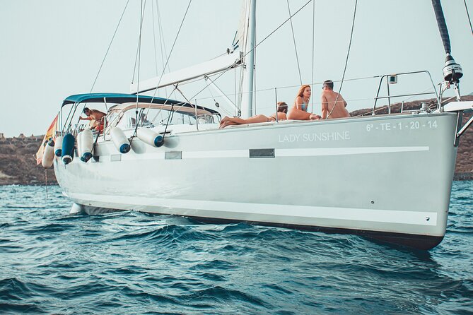 Lady Sunshine Luxury Boat Private Tour, 2, 4 or 8 hours - The 2-Hour Private Charter: A Quick Escape to the Ocean